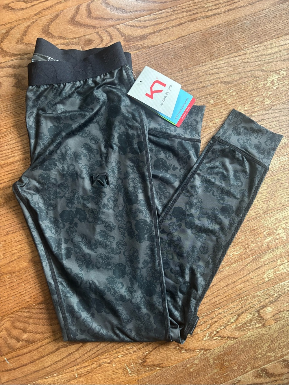 Kari Traa Ladies Black Floral Print Leggings